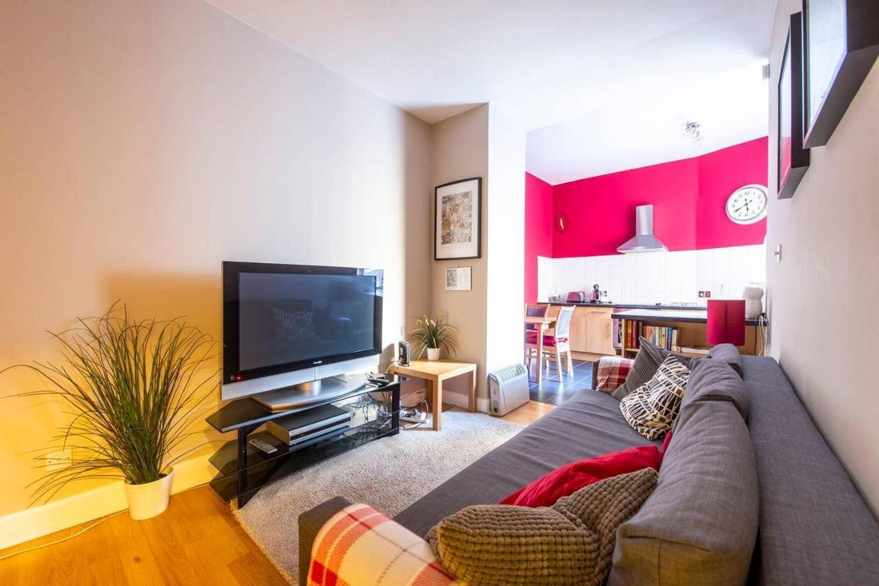 Joivy Amazing Location - Charming Apartment By The Edinburgh Castle! エクステリア 写真